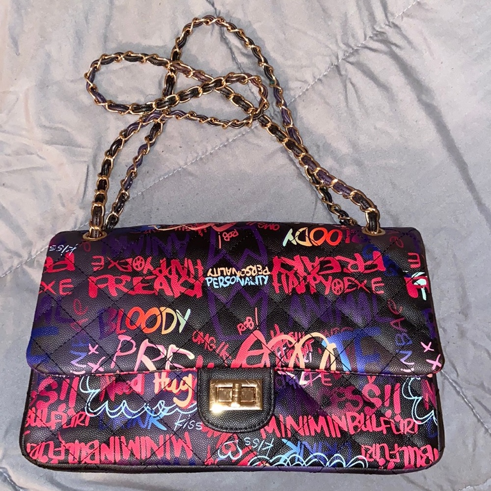 Graffiti print bag